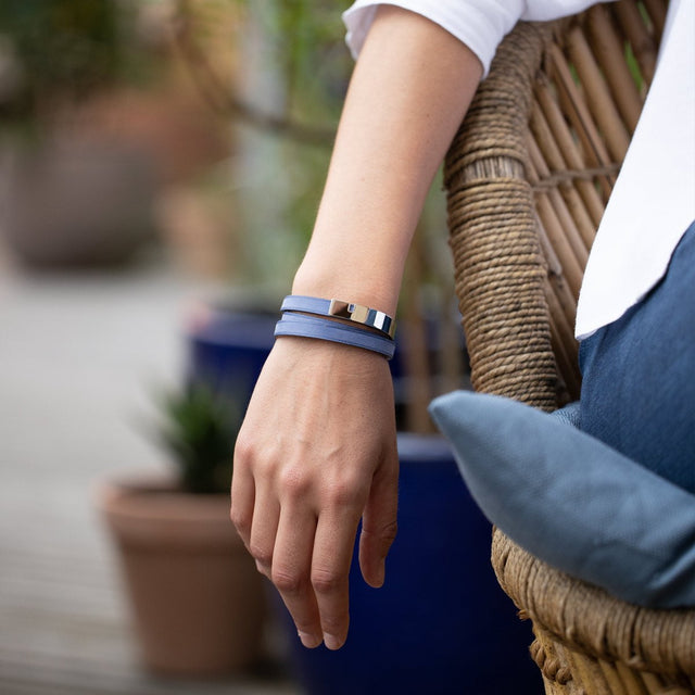 bracelet cuir irisé bleu ciel ursul femme