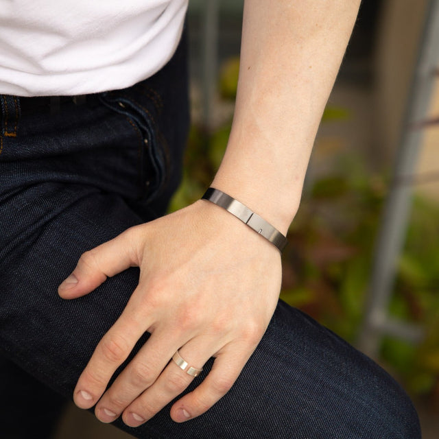 bracelet jonc argent noir saturne ursul