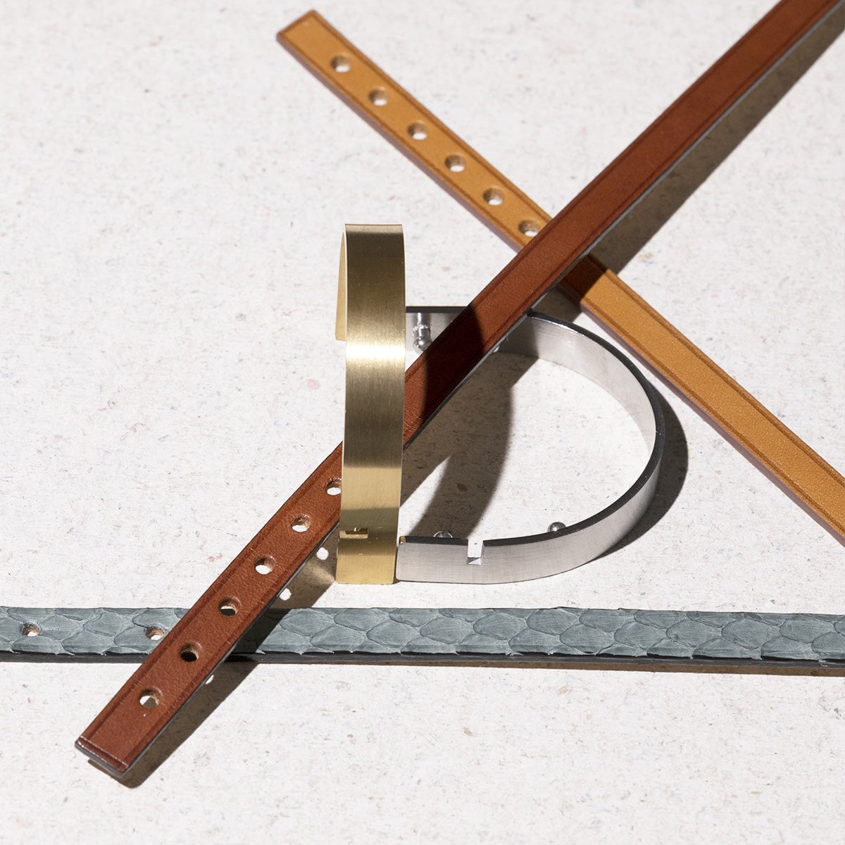 Personnalisation du cuir et ajout de lanières interchangeables