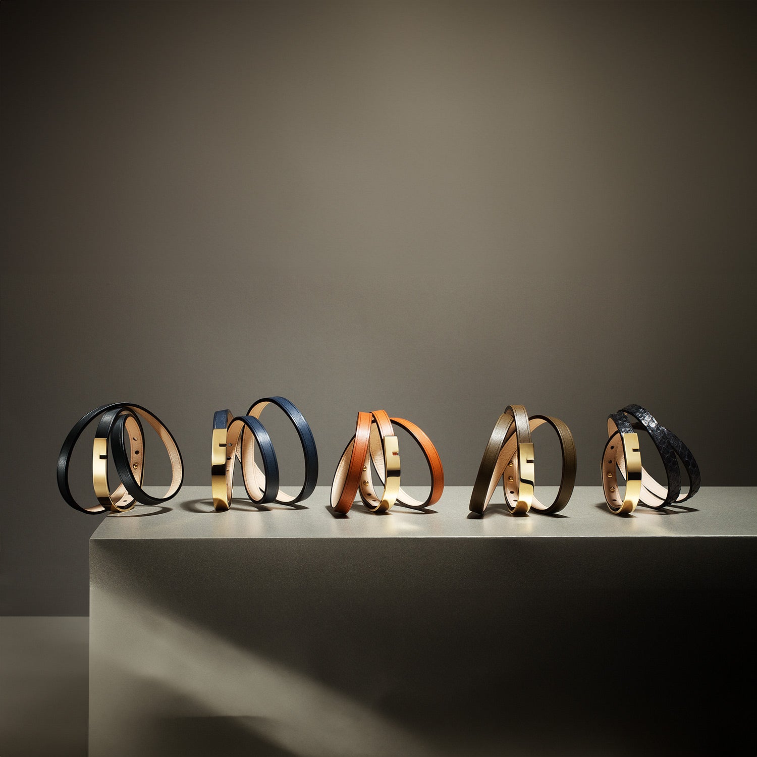 Cadeaux femme Ursul Paris — bijoux élégants en cuir et métal