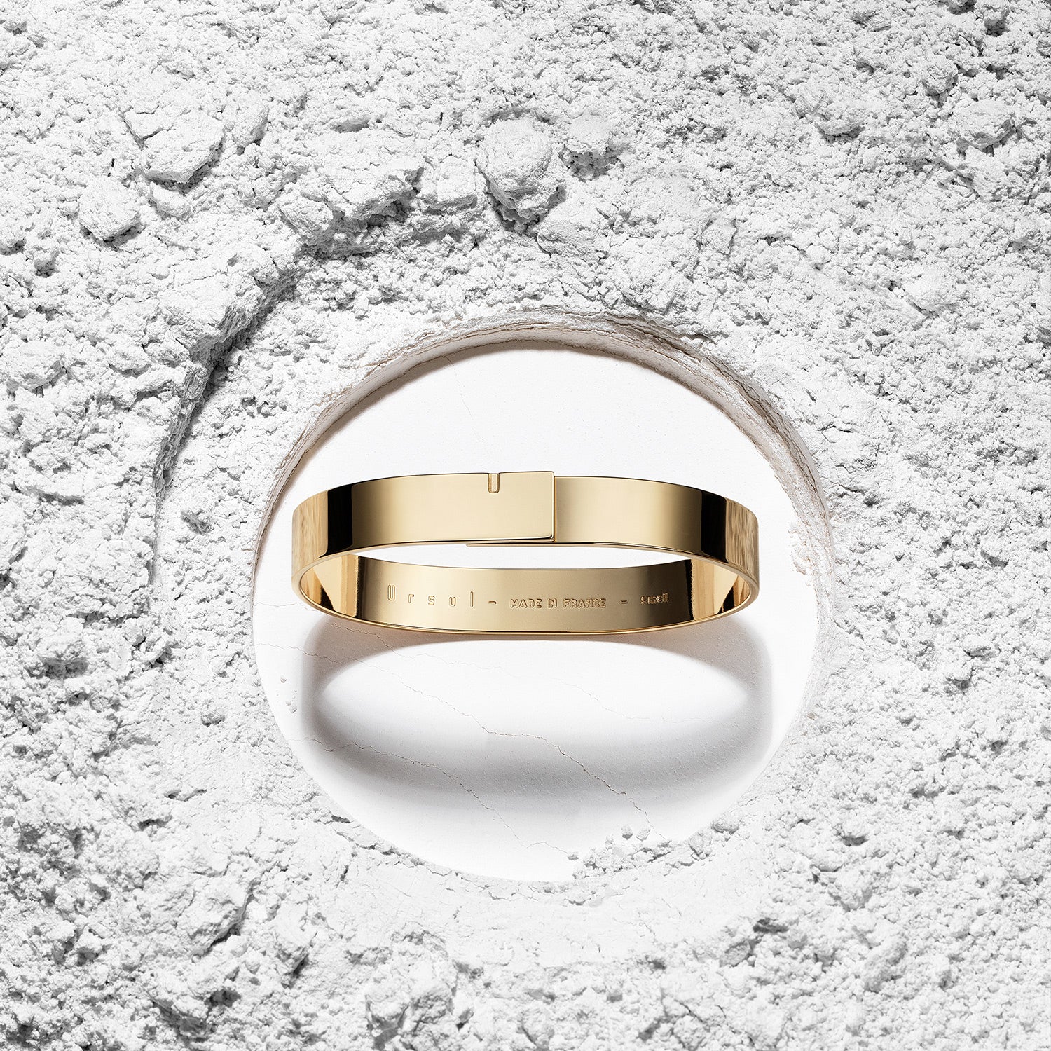 Bracelet jonc femme SATURNE.9 en or vermeil brossé, bijou minimaliste et structuré