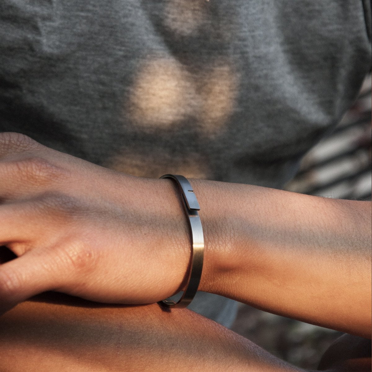 Men silver bangle bracelet | SATURNE 5