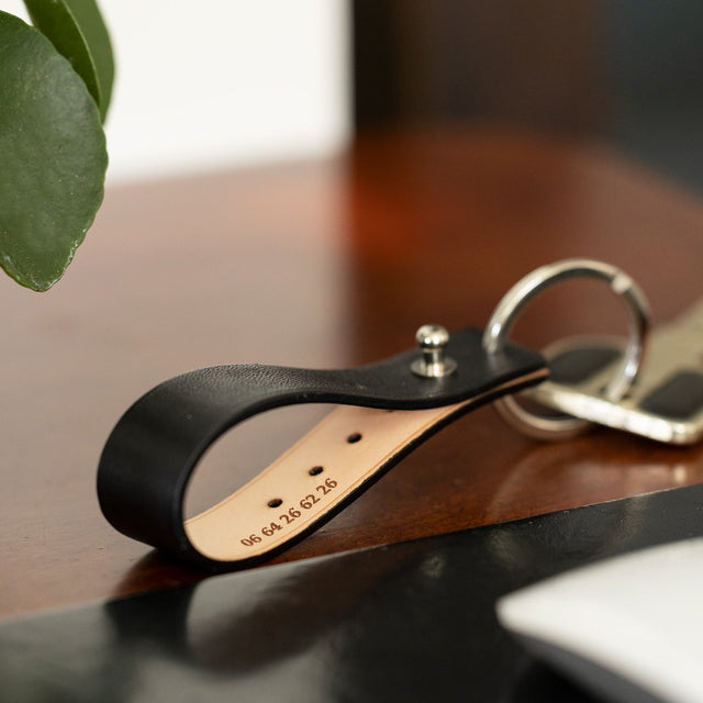 Personalized keychain | U'KEEP